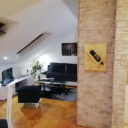 Apartman Two Kings